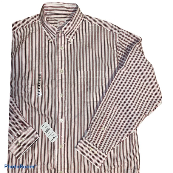 NEW Brooks Brothers Red White Plaid Long Sleeve Cotton Button Down Size Medium - Picture 2 of 3